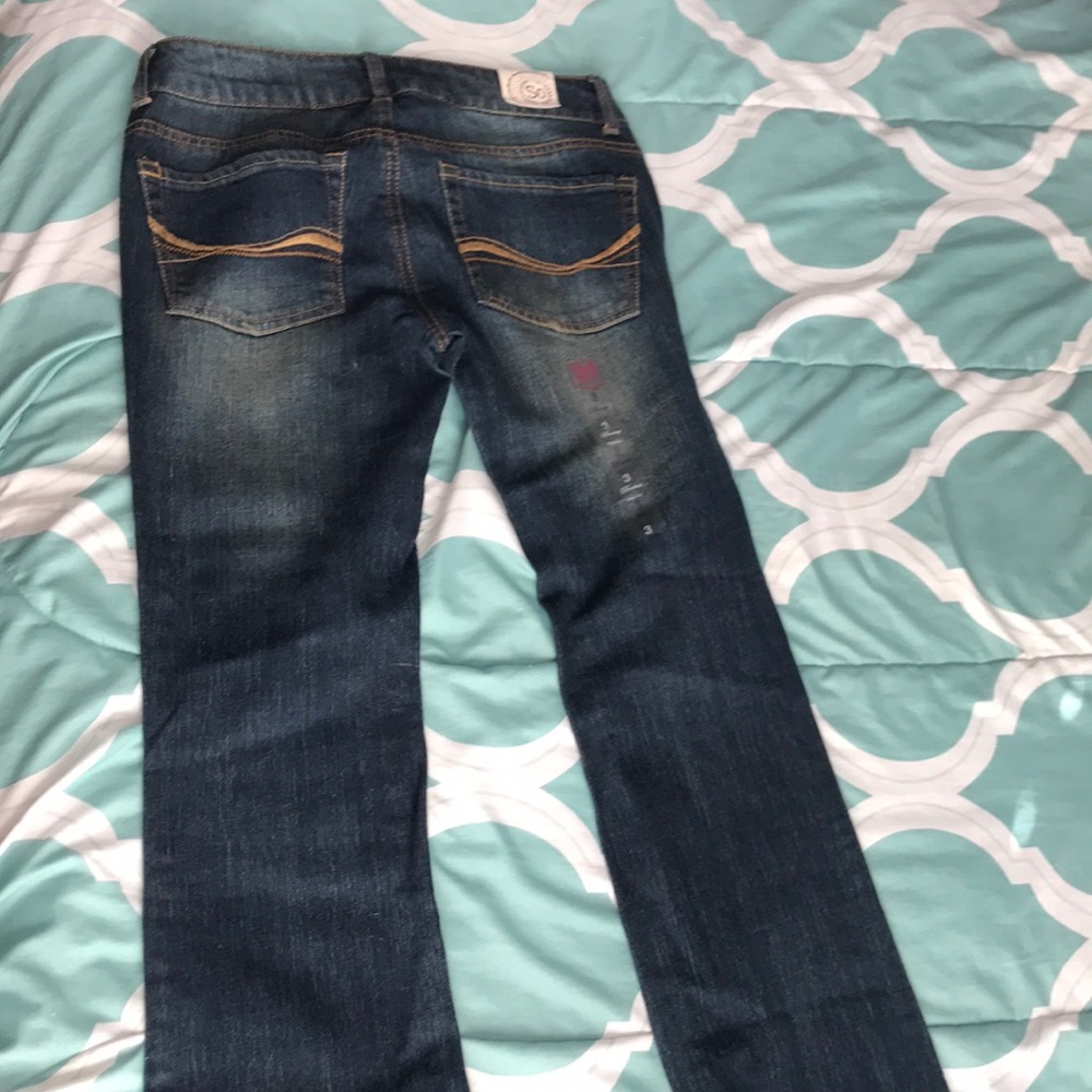 Jeans - Picture 2 of 2